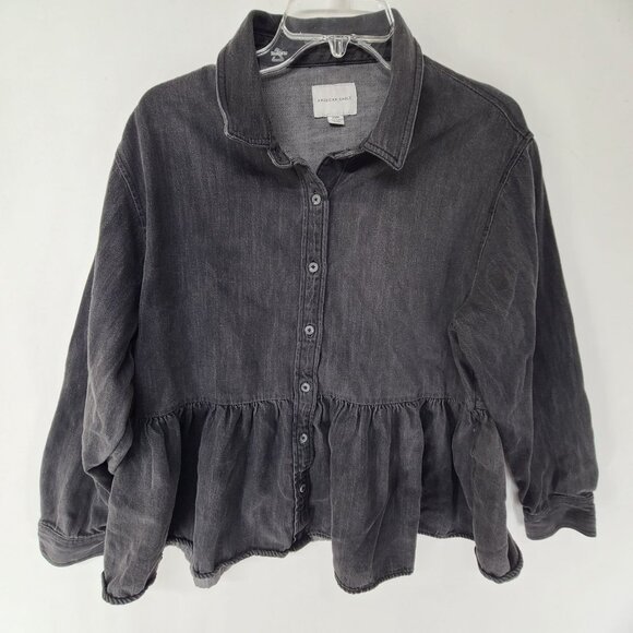 American Eagle washed gray/ black denim button down baby doll  hem size M - Picture 1 of 7